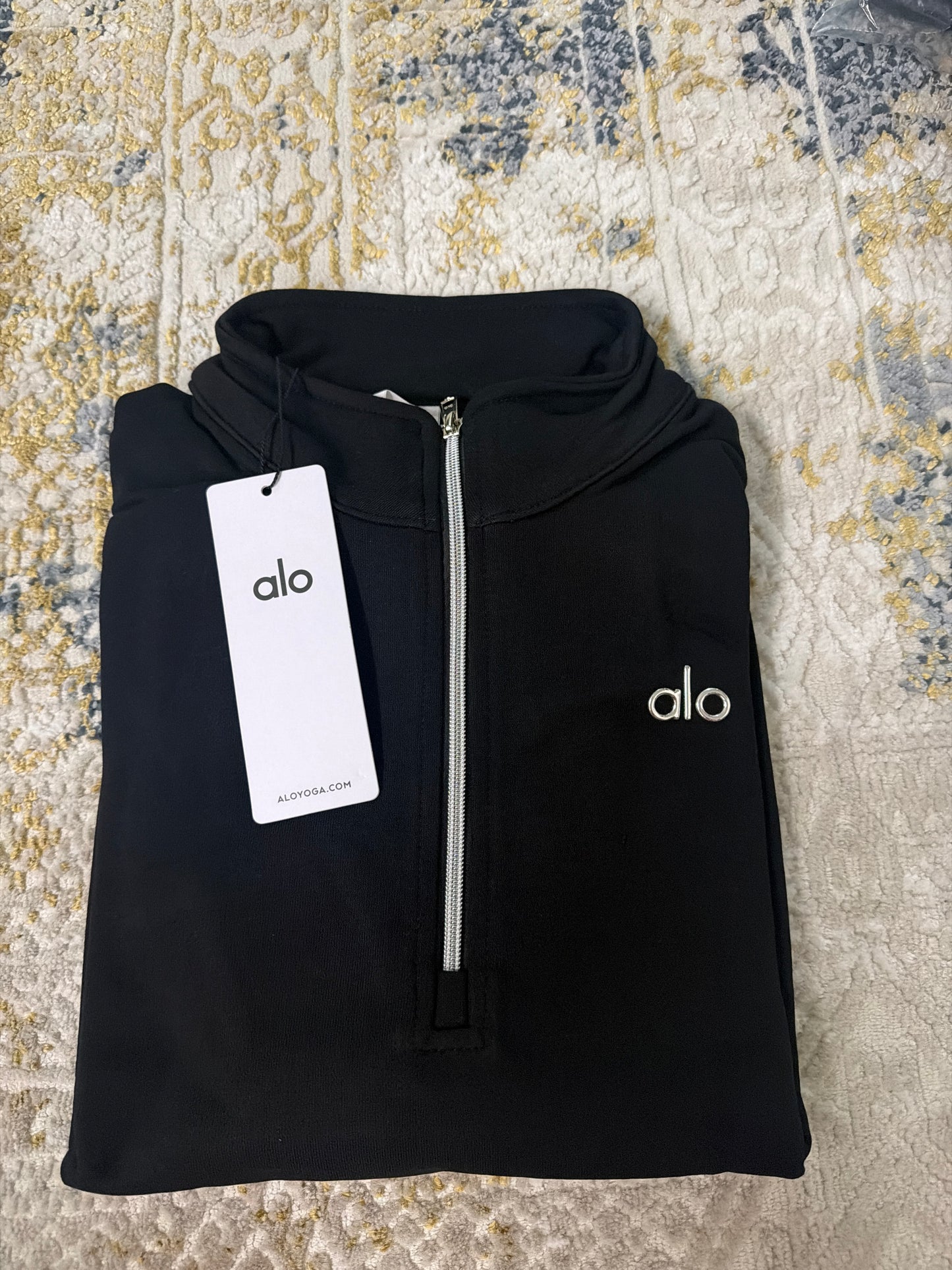 Black alo quarter zip