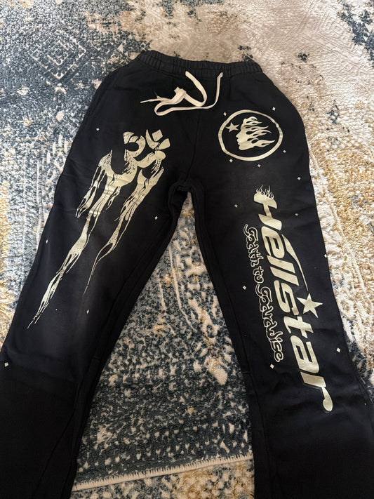 Black hellstar sweats