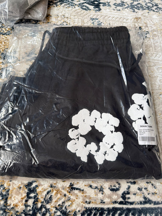 Black n white denim shorts