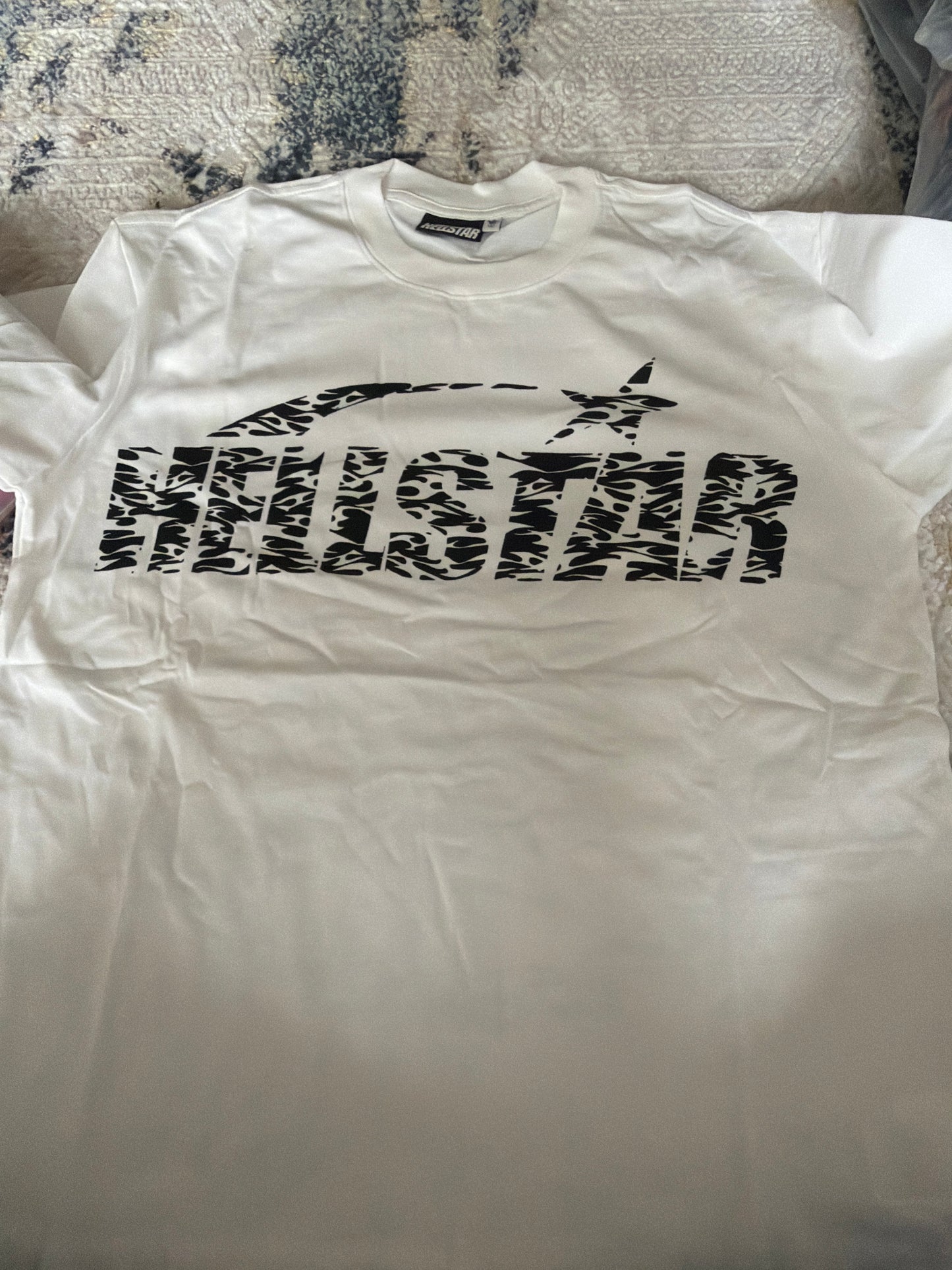 White hellstar shirt