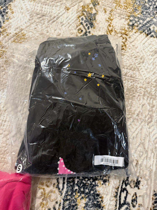 V1 black sweats