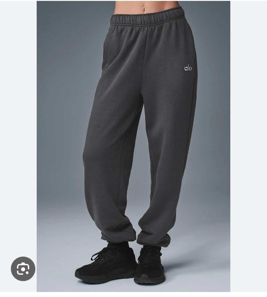 Black alo sweats